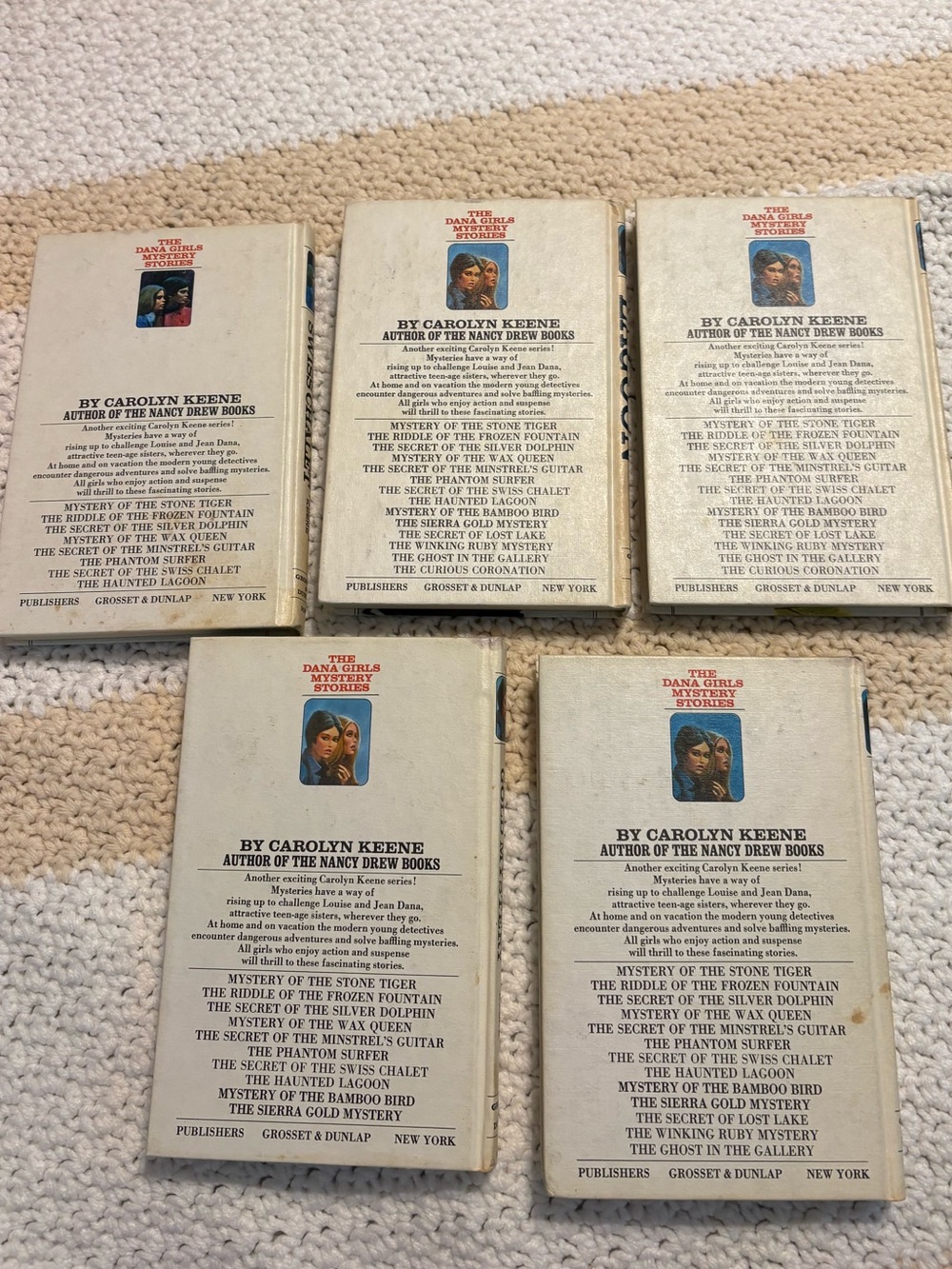 1970’s Lot of 5 Vintage Dana Girls Mystery Hardback Books 7,8,9,10,&13 - Picture 2 of 13